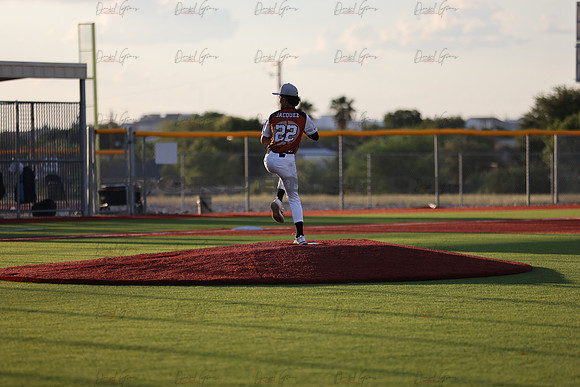 EO3A2863