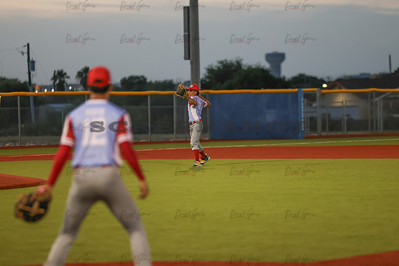 EO3A5584
