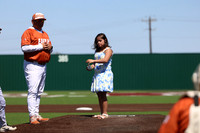 EO3A4124