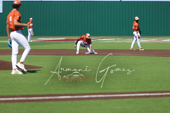 EO3A4550