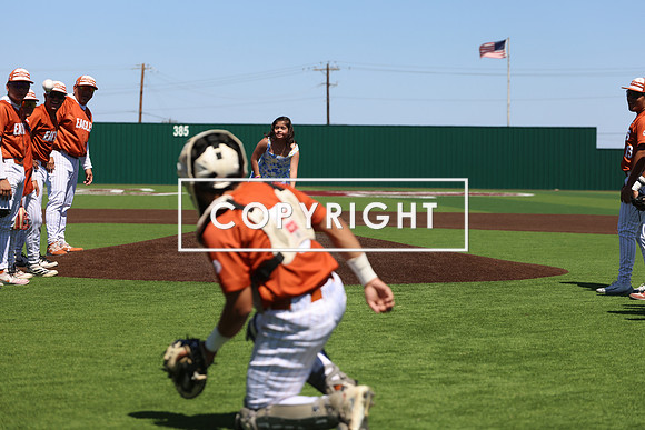 EO3A4139