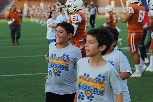 059A7685