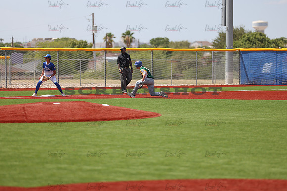 EO3A5102